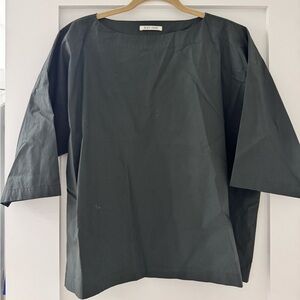 Black Crane Women's Dark Gray/Green Blouse